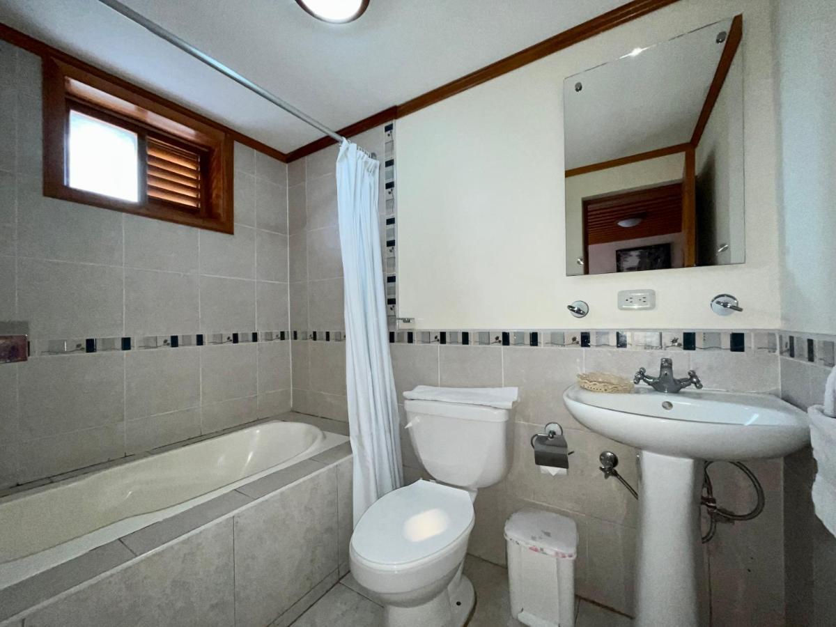 Hosteria La Condesa Honorato Vasquez Bagian luar foto
